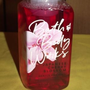 B & BW Japanese Cherry Blossom Hand Soap (NWT)